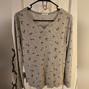 Maurices Christmas shirt